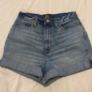 Hi rise mom shorts BDG